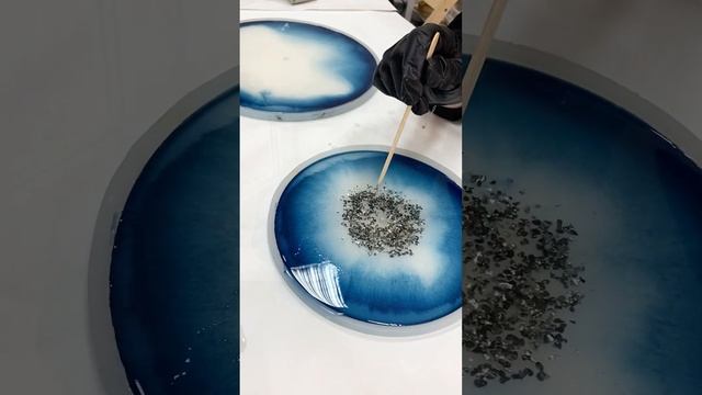 Мастер-класс по эпоксидной смоле , море смолой , фруктовница из смолы , часы из смолы смотреть онлайн