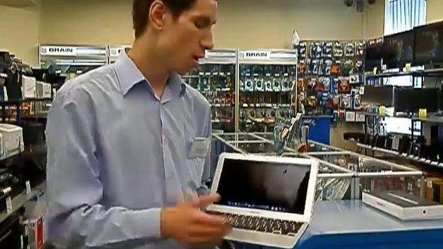 Презентация Лемещук О, MAC BOOK смотреть онлайн