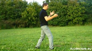 Выпад в ножевом бою/ножевом фехтовании. Knifefighting lunge