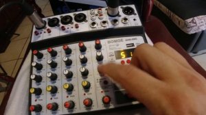 Unboxing y Review de consola bomge bmg-06D