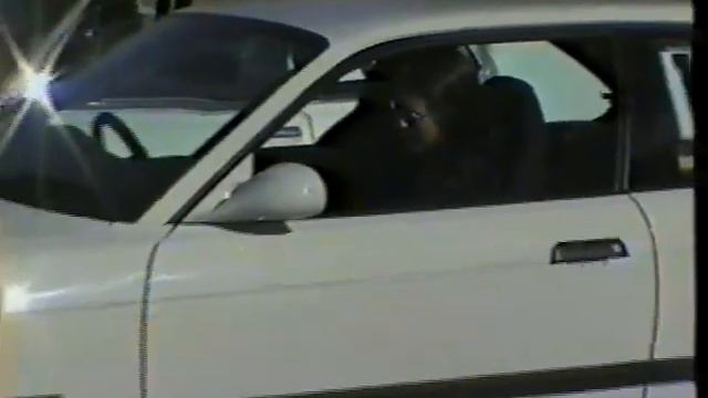 LJ GTRXU1 v BMW M3R Frank Gardner смотреть онлайн