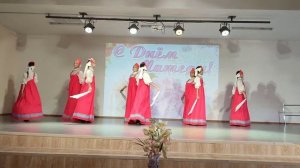 Русский народный танец.Хоровод"Красны девицы'