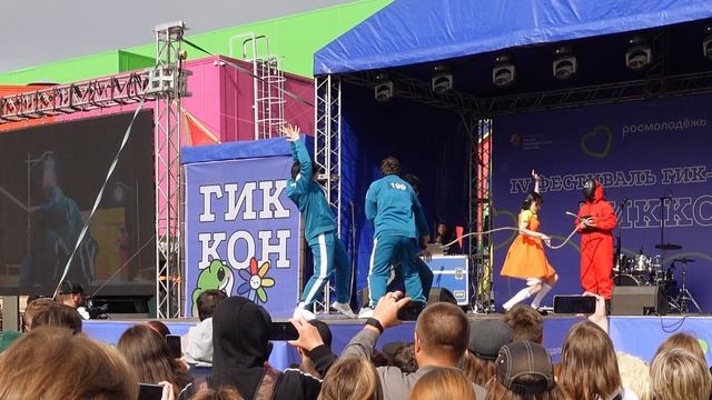 Squid Game Cosplay 2023 - OldSchool CosBand - Олдскулы - Игра в Кальмара смотреть онлайн