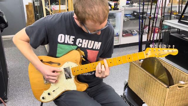 Squier Classic Vibe 70s Telecaster Thinline смотреть онлайн