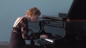 Сара Вебер - (Й.Гайдн Соната Фа мажор, 1 часть)