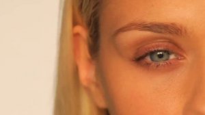 Как наносить Карепрост на ресницы