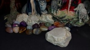 ПЕРЕДАТЬ БОЛЕЗНЬ КАМНЮ…ОЧЕНЬ СИЛЬНО…ДЛЯ ВСЕХ….ВЕДЬМИНА ИЗБА ▶️ ИНГА ХОСРОЕВА.