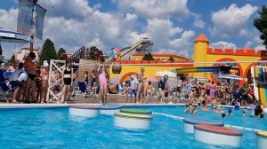 Ника и сестра Аня в аквапарке "Золотая Бухта" в Геленджике!