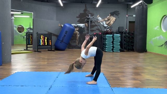 Как развить плечевой пояс. смотреть онлайн