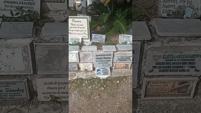 MURAL DE LOS MILAGROS POR LA NIÑA OMAIRA SANCHEZ EN ARMERO ,SUSCRIBETE AL CANAL Y LIKE