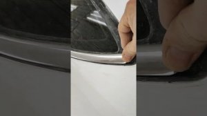 Как снять хромовый уплотнитель задней  форточки Форд мондео