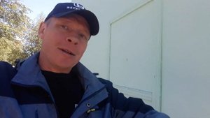 Анекдот про визит слесаря - сантехника!