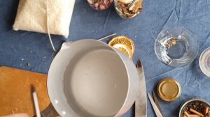 Мастер-класс по изготовлению оригинальной свечи своими руками (гелевый воск+соевый воск)