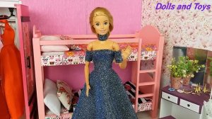 Four Barbie Dolls  Morning Bedroom Bunkbed Routine. Life in a Dreamhouse DIY Mini Doll House.