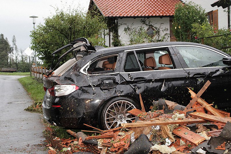 Шторм в Баварии, ураган на Майорке: Европа оказалась под ударами стихии / События на ТВЦ