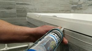 Чем заделать примыкание, стык акриловой ванны к плитке ?
