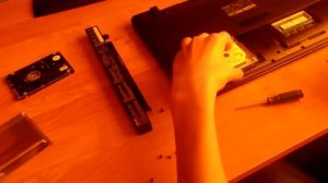 Замена жесткого диска на ноутбуке ASUS X550VC