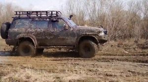 Land cruiser 80 vs Nissan safari 61
