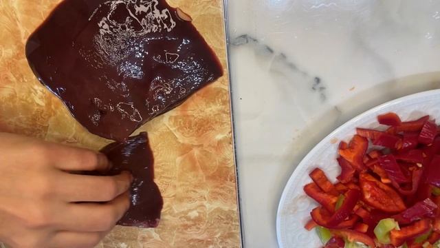 КАК ВКУСНО ПОЖАРИТЬ ПЕЧЕНЬ. Бауырды дурыс куыру#печень
