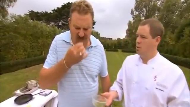 Coxys big break visits Gladioli Restaurant смотреть онлайн