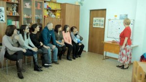 Учитель старой советской закалки - обучит всех.