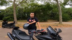 LE MAXI SCOOTER KYMCO AK550 !! PLUS RAPIDE QU’UN TMAX ?