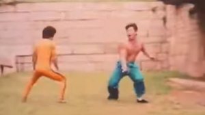 Боло Янг против Брюс Ле.