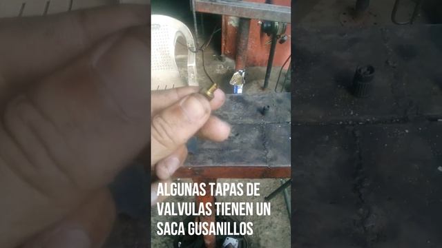 SABIAS QUE HAY VARIAS HERRAMIENTAS PARA DESINFLAR UNA LLANTA O CÁMARA?