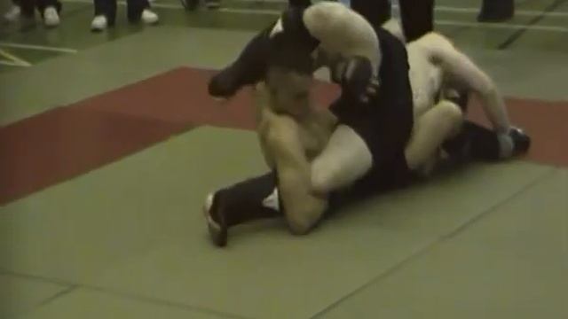 Fionnan Rowan Cill Dara MMA Vs. Stephen Rogers Xtreme Fitness MMA смотреть онлайн