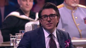 Петр Грушихин исполняет песню "За Окошком Света Мало" на программе Привет Андрей