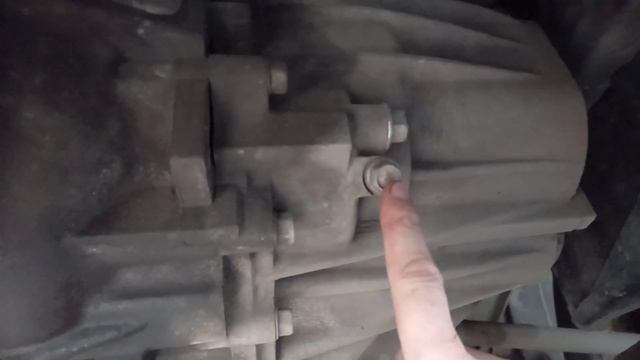 Нестандартная замена масла в МКПП, KIA CEED смотреть онлайн