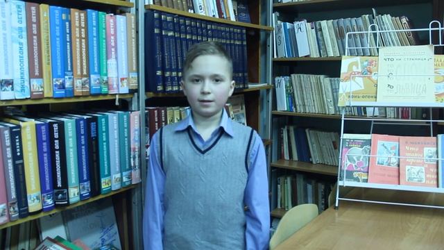 Страна читающая — Кирилл Степанов читает произведение «Сказка о Красной шапочке» В. В. Маяковского смотреть онлайн