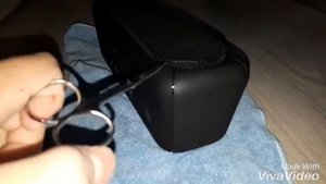 SONY SRS XB30 - How to remove the grill (without damage)!!!!!