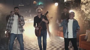 Моше Перец, Бери Сахароф и Янив Бен Машиах — Гимн благодарности (Псалом 100)