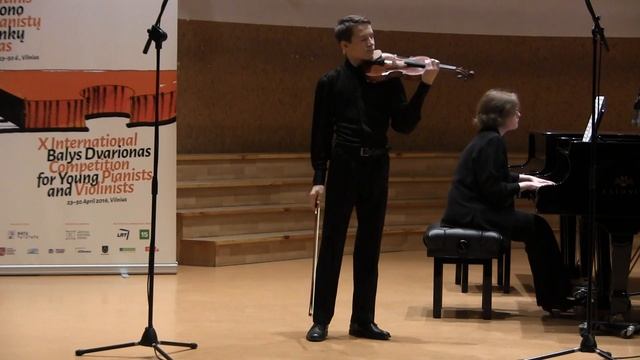 B.Dvarionas - Elegia. Besarab Konstantin смотреть онлайн