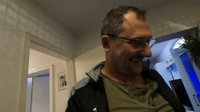 Влог.Рыба с овощами в духовке.Убираю в квартире. И у нас пошел снег.жизнь как она есть. Германия