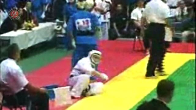 Чемпионат мира по кудо 2005 г. Казуаки Ватанаби vs Денис Синютин.mp4