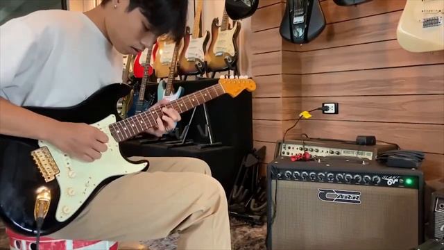 Fender John Mayer Stratocaster Black 1 Limited Edition 500 смотреть онлайн