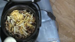 Картошка с грибами   в мультиварке