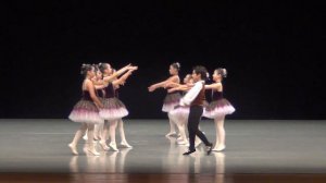 Si Yoon Rhee and 11 members were awarded the 1st Prize at Korea national ballet concour 2015