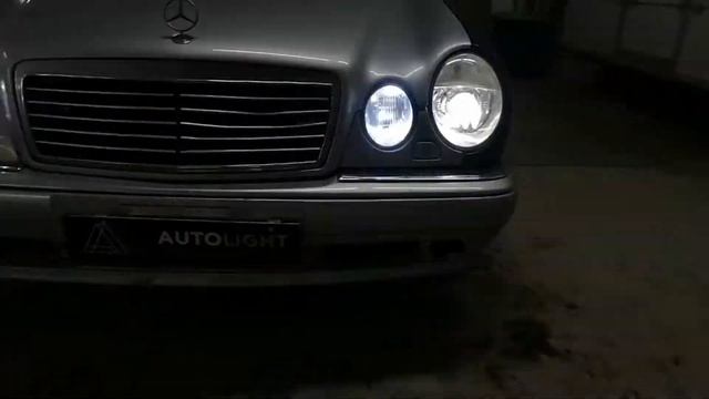 Mercedes Benz W240, 1998 г. установка Bi-Led линз + ДХО в секцию поворотника смотреть онлайн