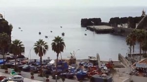 Остров Мадейра Португалия  Волшебная природа с бокалом знаменитой на весь мир Мадеры