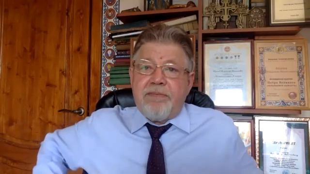 В.В.Козлов (Вопрос/Ответ) - "Что такое саморазвитие для Вас?  Зачем нужно постоянно развиваться?"
