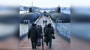 Презентация книги Э. Овечкина "Акулы из стали Туман", 18+