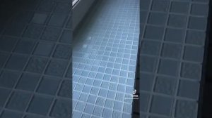 Готовый подоконник из плитки мозайка.