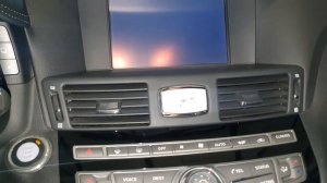 AUX Video + Bluetooth for Nissan Patrol Infiniti M37. Установка Аукс в Инфинити Q70, Nissan