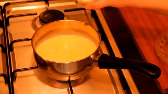 шоколадная колбаса. Рецепт на основе сливок и молока