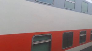 Быстрый разгон до 50 км/ч! ЭП20-071 с поездом №4 Москва - Кисловодск / Станция Невинномысская