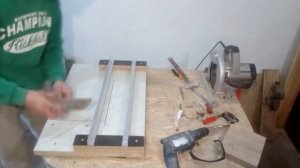 Торцовочная пила своими руками + фрезерование поперечных пазов. / Diy circular saw crosscut jig