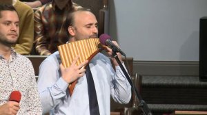 Пение Перебиковские - "О как чудесен он как дивен"